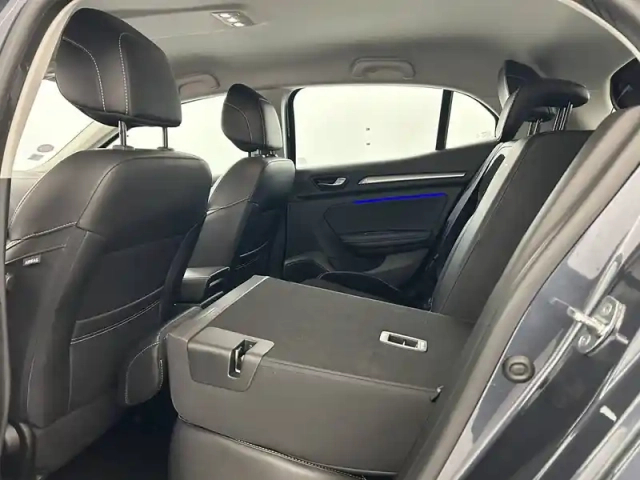 Renault Megane mégane iv berline tce 100 energy — photo 38