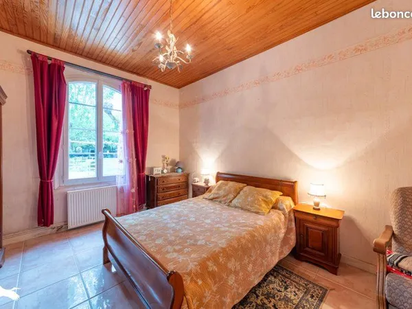 Maison 3 pièces 132 m²