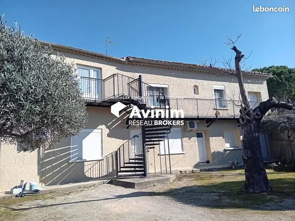 Immeuble 240 m²