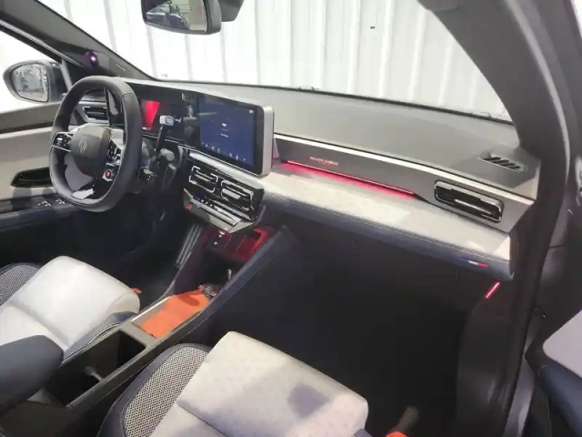 Renault 5 renault  e-tech electrique 10 ch autonomie confort — photo 6