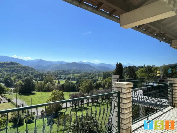 Maison 6 pièces 280 m²