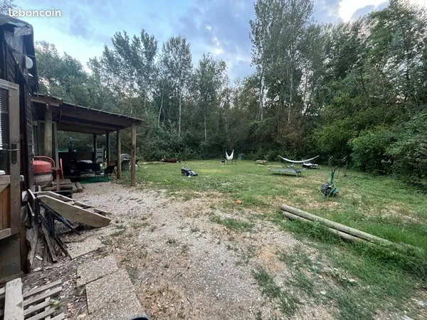 Terrain de loisir