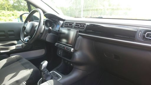 Citroen C3 1.2 PureTech 110 - Shine – 2016 – 123328 km – Essence – Boîte Manuelle — photo 29