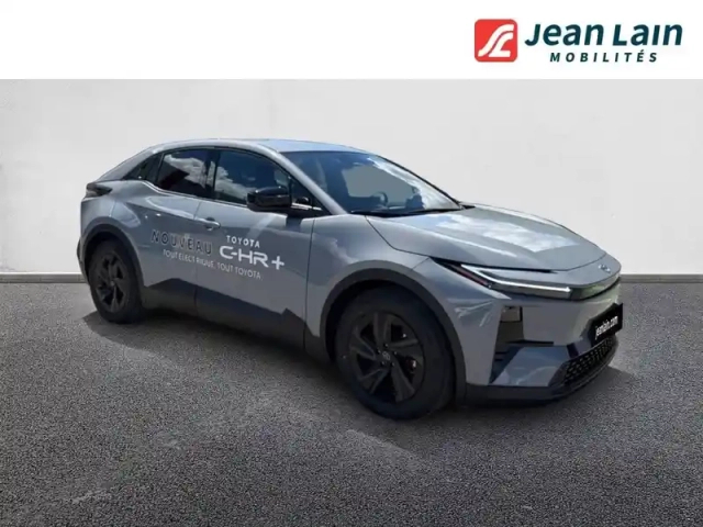 Toyota C-Hr + — photo 3