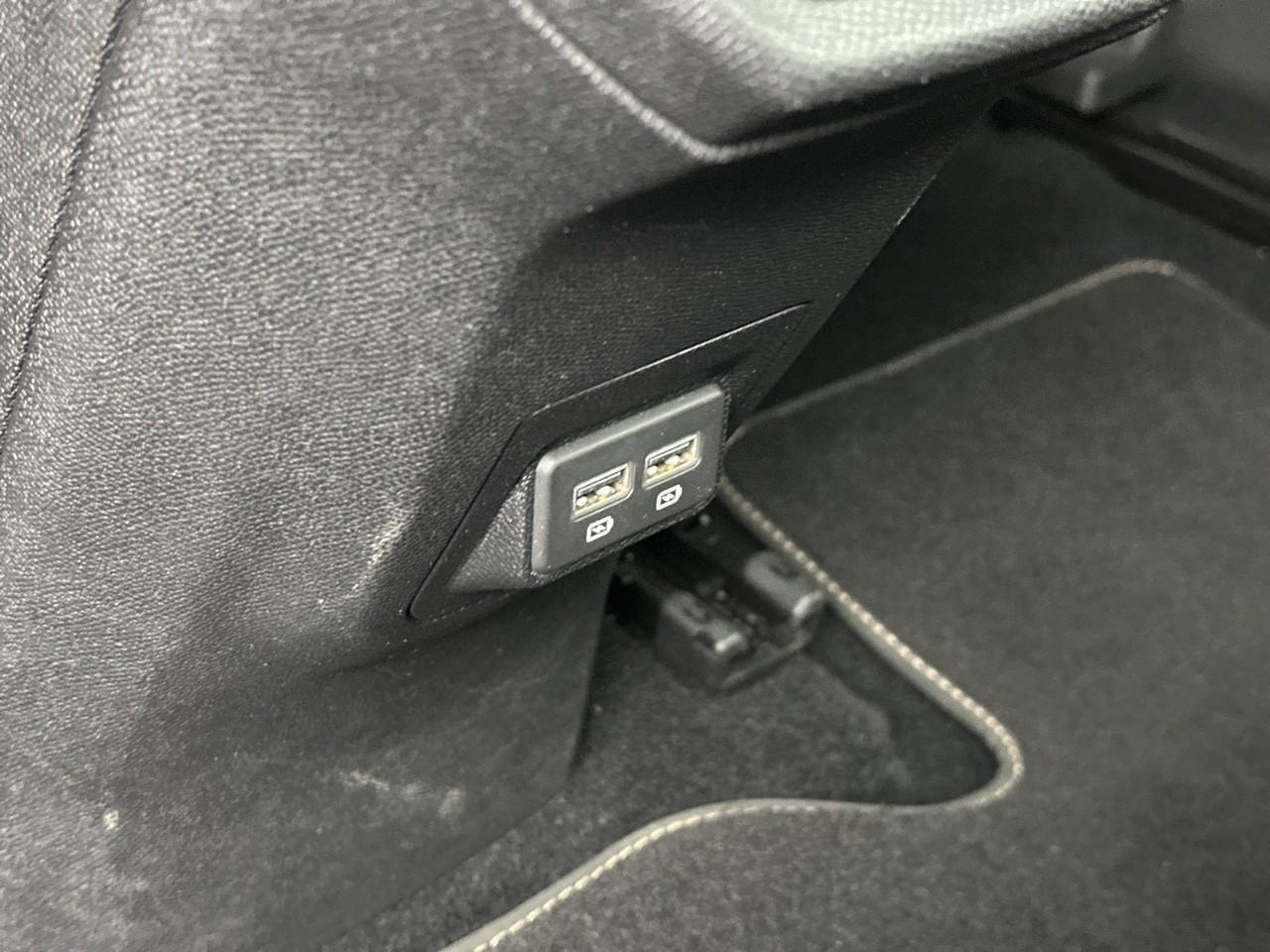Peugeot 3008 hybrid 225 e-eat8 gt — photo 38