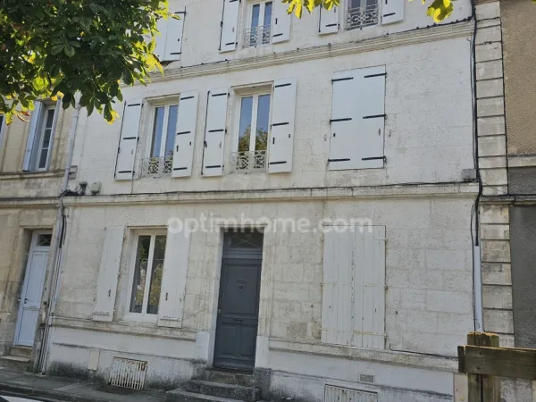 Immeuble de rapport de 150 m² à bonne rentabilité — Emplacement stratégique à ANGOULEME (16)