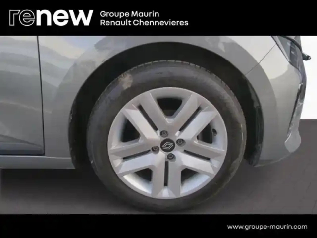 Renault Clio 1.0 tce 90ch evolution — photo 11