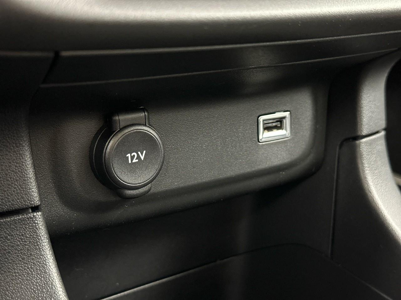 Citroën C3 puretech 110 s&s bvm6 saint james — photo 27