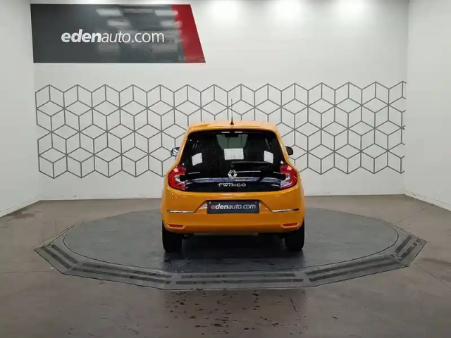 Renault Twingo iii sce 75 - 20 — photo 4