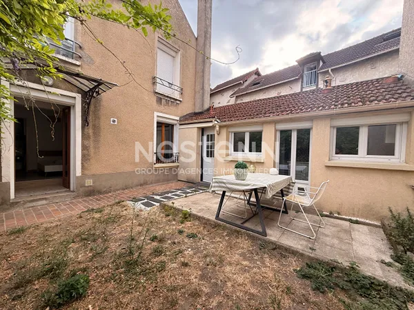 Maison en plein centre ville - Brétigny-sur-Orge - Rez-de-jardin - Cave privative - Petite coproprié