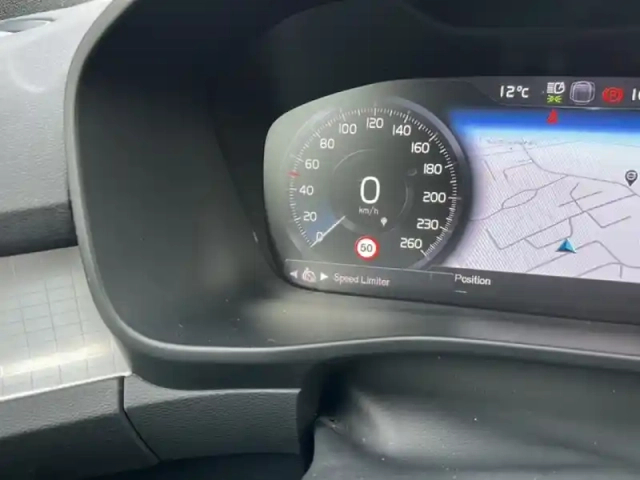 Volvo Xc40 t3 163 ch geartronic 8 — photo 19