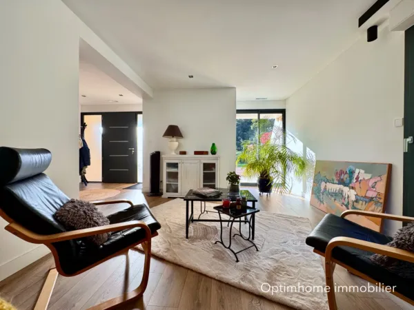 Maison 5 pièces 153 m²