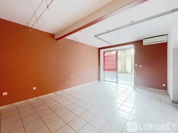 Local commercial 1 pièce 29 m²