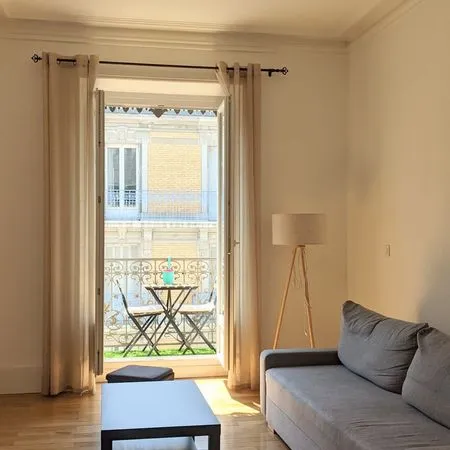 À louer - T3 meublé rénové avec balcon - Centre Ville