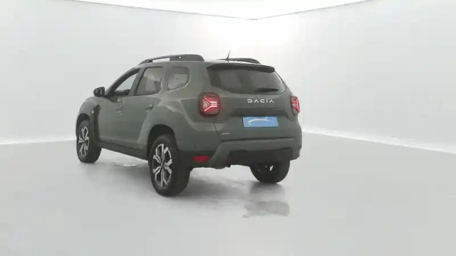 Dacia Duster eco-g 100 4x2 — photo 13