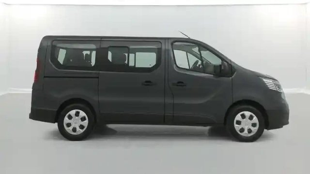Renault Trafic l1 dci 150 energy s&amp;s — photo 15