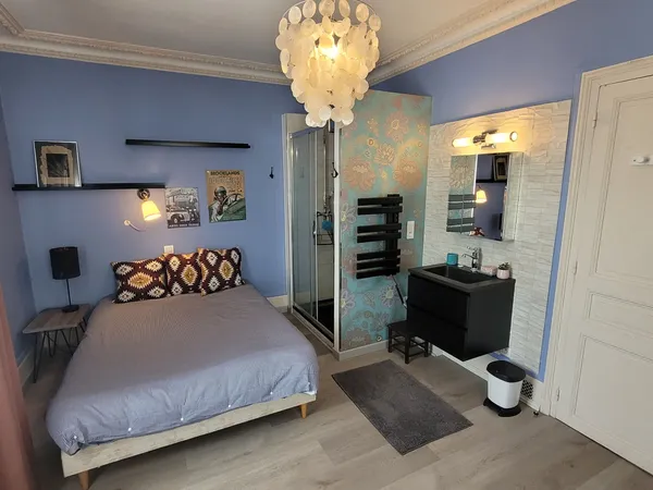 Loue chambre avec douche en suite + cuisine + buanderie, sur 36m² Triel-sur-Seine