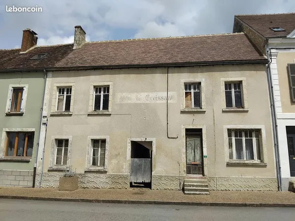 Ancien Hôtel 150m2