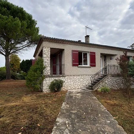 Maison rénovée de 150 m² avec grand jardin et garage - Castillonnès