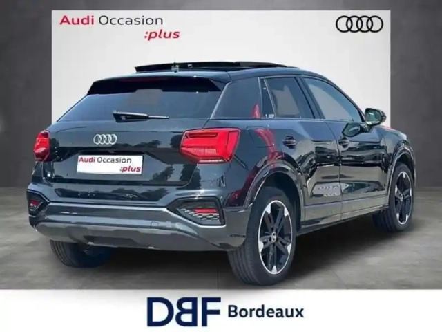 Audi Q2 35 tfsi 150 s tronic 7 design luxe — photo 5