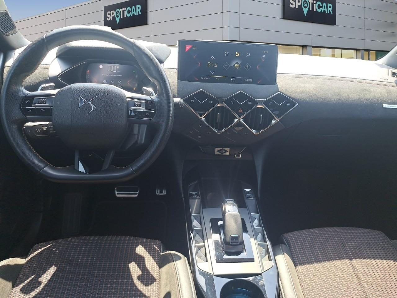 Ds Ds 3 crossback puretech 130 eat8 performance line+ — photo 8