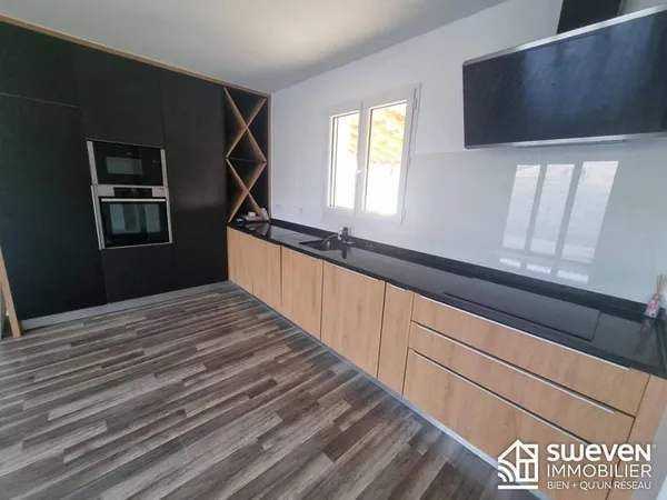 Maison de plain-pied 4 pièces 74 m²