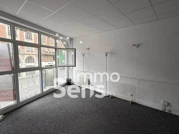 Bureaux 1 pièce 51 m²
