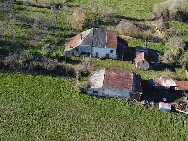 Maison à vendre 4 pièces AIGURANDE (36)