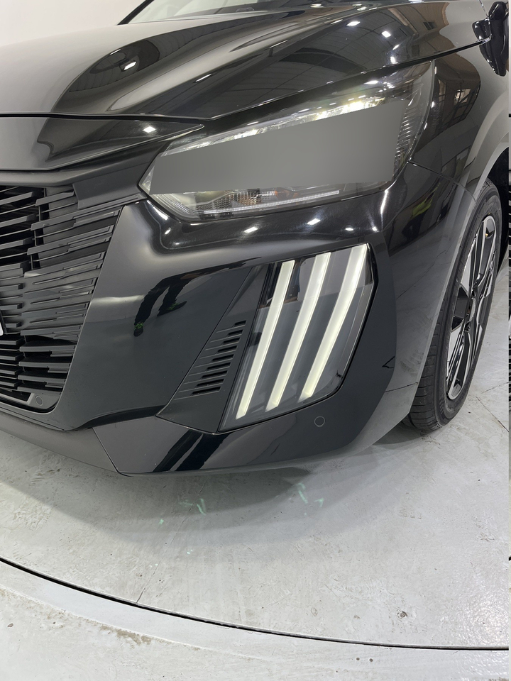 Peugeot 208 — photo 50