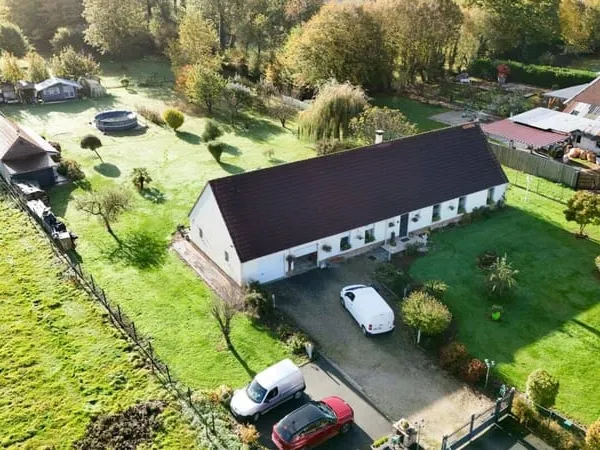Maison de plain-pied 8 pièces 197 m²