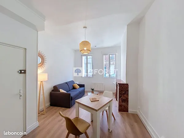 Studio 1 pièce 21 m²