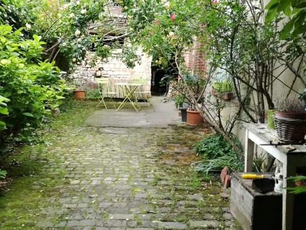 Maison 7 pièces 166 m²