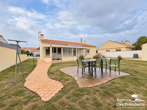 Maison de plain-pied 3 pièces 87 m²