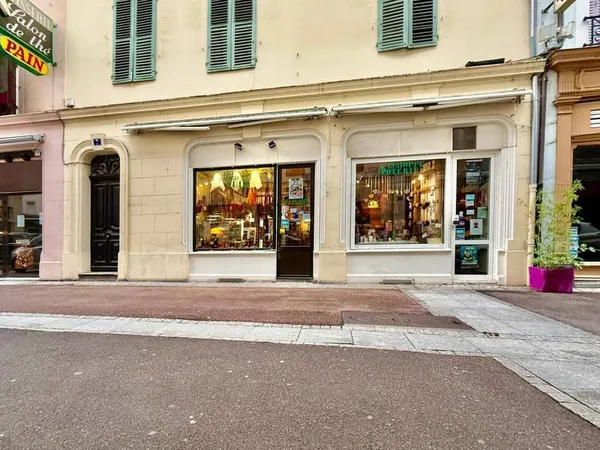 Local commercial 88 m²
