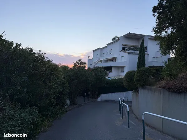 Appartement à vendre T2 avec piscine à Montpellier