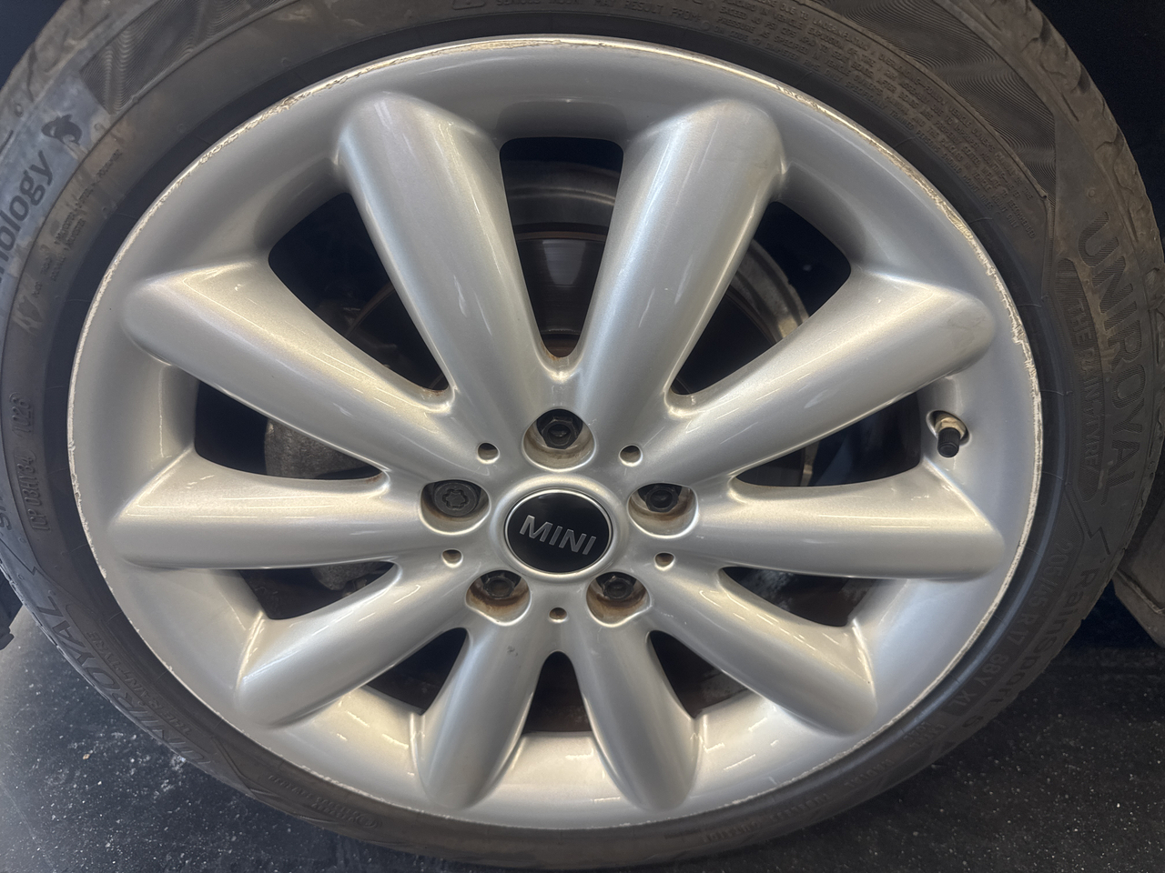 Mini Hatch 5 Portes Cooper 136 ch BVA7 — photo 17