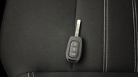 Dacia Sandero 1.0 TCe 90ch Expression -24 — photo 16