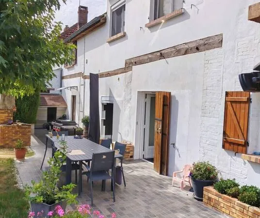 Maison 5 pièces 160 m²