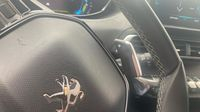 Peugeot 3008 HYBRID 225ch Allure Pack e-EAT8 — photo 24
