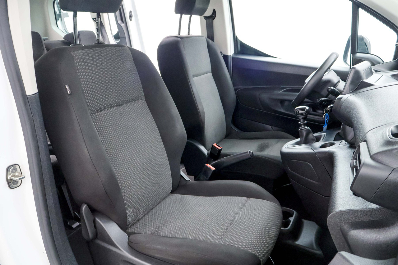 Peugeot RIFTER — photo 14