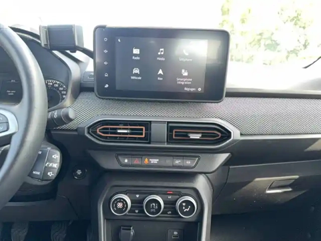 Dacia Sandero tce 90 — photo 12