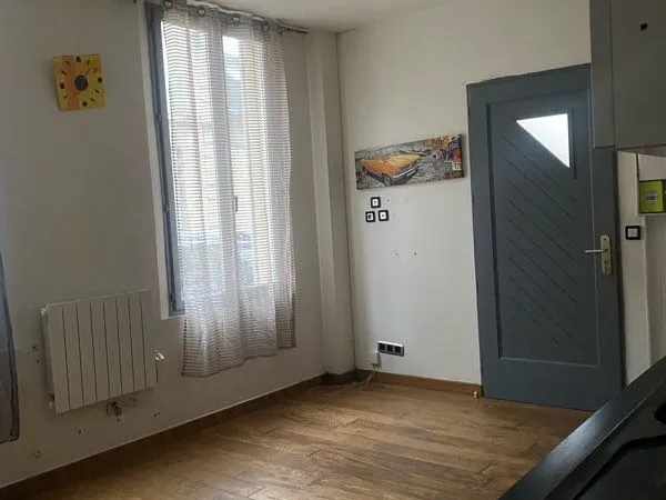 Loue appartement F2 meublé