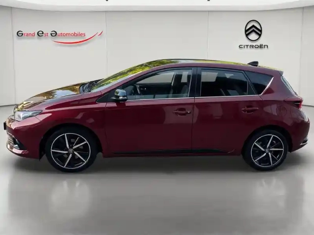 Toyota Auris 1.2 turbo 116ch collection — photo 2