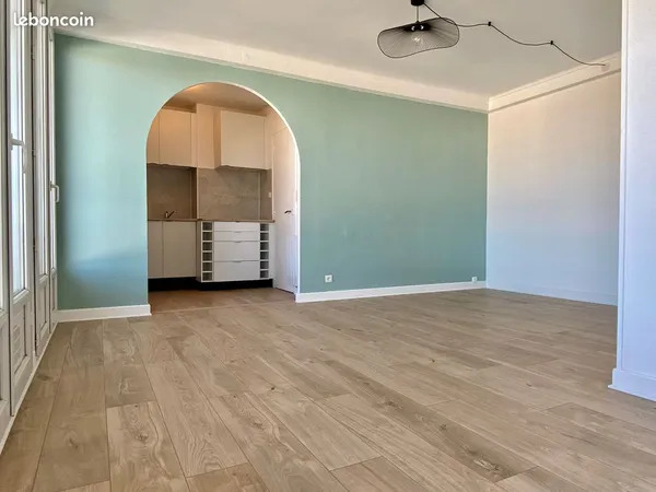 Appartement à louer 2 pièces 49m2