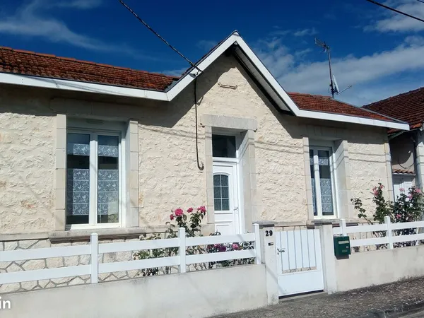 Maisonnette à louer sur Saintes