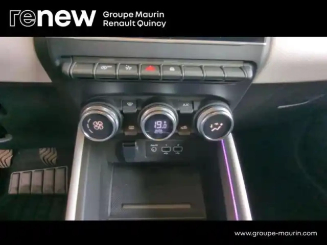 Renault Clio 1.0 tce 90ch techno — photo 16