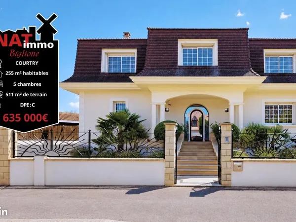 Propriété 7 pièces 255 m²