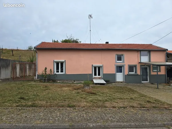 Maison de village avec terrain