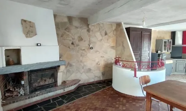 Maison 8 pièces 150 m²
