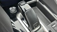 Peugeot 5008 1.2 PureTech 130ch S&S Active Pack EAT8 — photo 14
